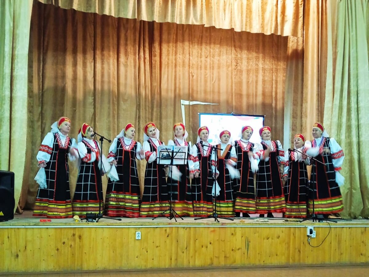 «С тобой и за тебя, Россия».